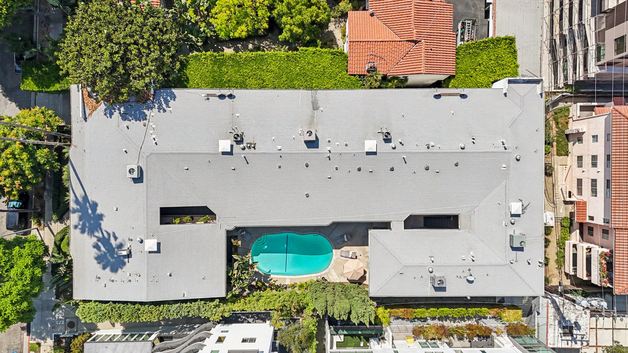 Havenhurst Dr 7-S1609-024.jpg