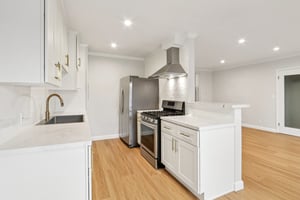 Havenhurst Dr 7-S1609-011.jpg