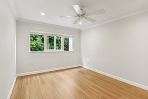 Havenhurst Dr 7-S1609-012.jpg