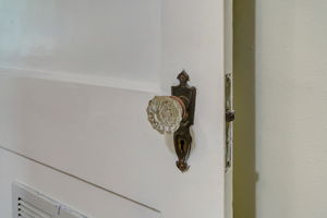 Door Detal