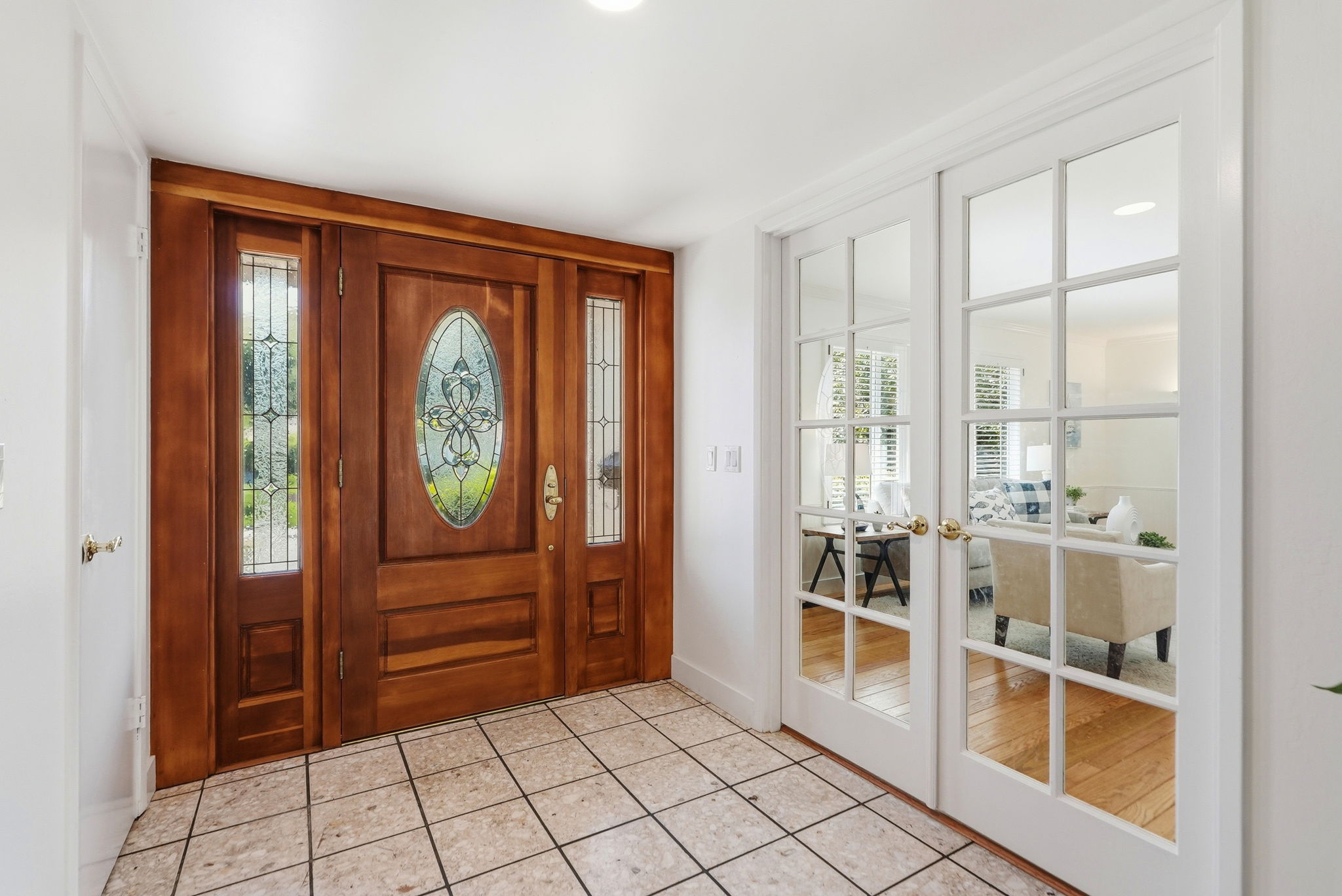 007_f8_1276 Larch Ave
