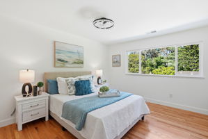 030_f8_1276 Larch Ave
