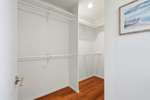 038_f8_1276 Larch Ave