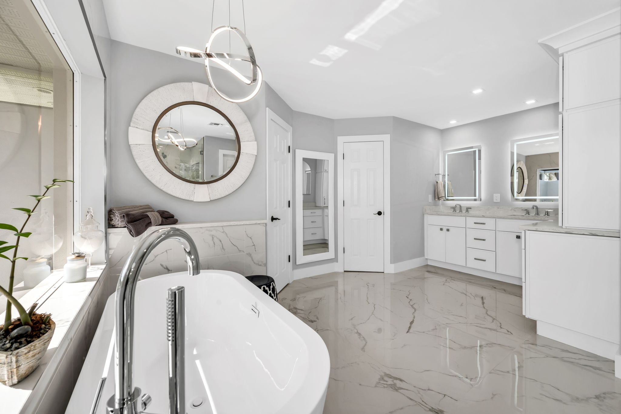 Primary Bath View 3