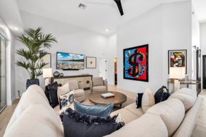 Living View 2