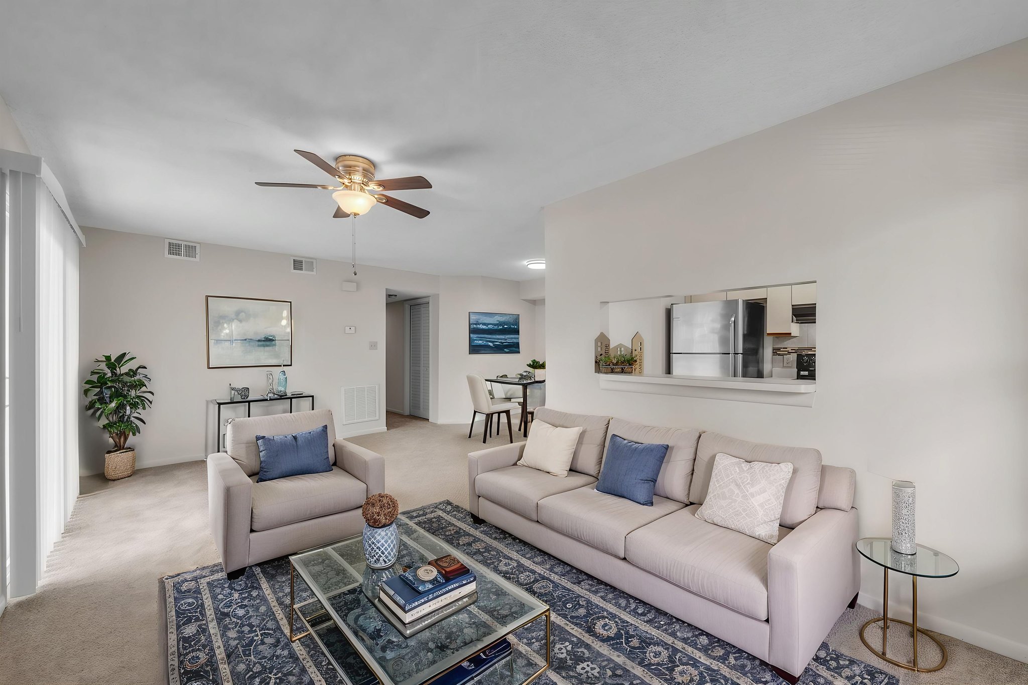 DSC_3327 virtually staged.jpeg