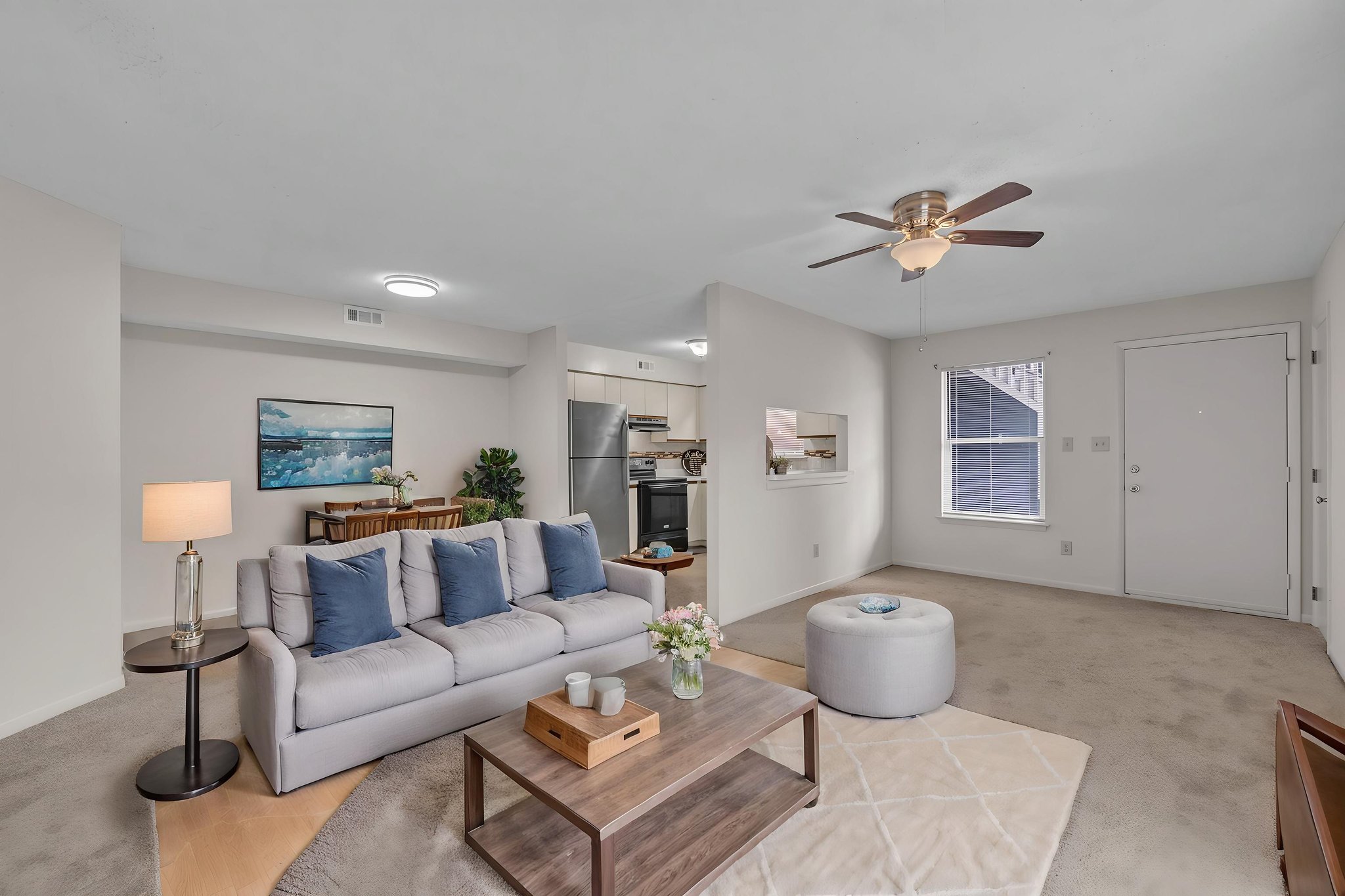 DSC_3330 virtually staged.jpeg