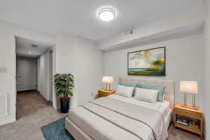 dsc_3350 virtually staged.jpeg