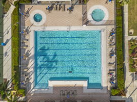 Community Pool & Spa