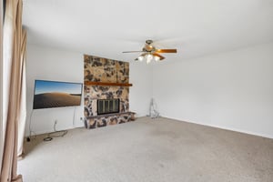Meadowbreeze Dr-S1205-008.jpg