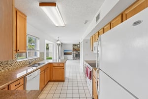 Meadowbreeze Dr-S1205-018.jpg