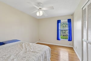 Meadowbreeze Dr-S1205-026.jpg