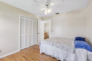 Meadowbreeze Dr-S1205-028.jpg