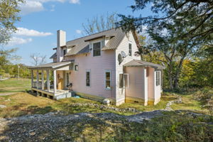  Photo 40