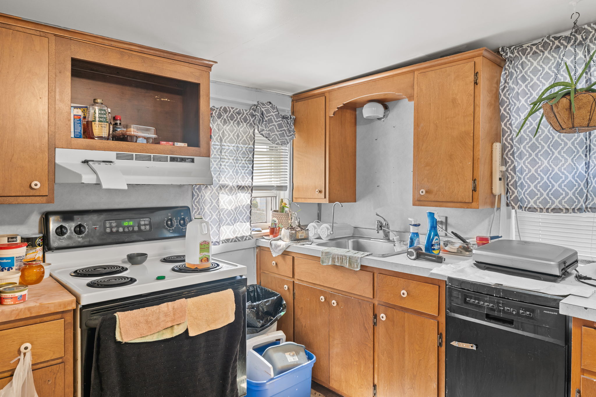 Unit 2 Kitchen