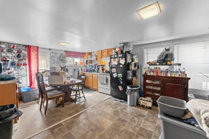 Unit 1 Kitchen/Dining