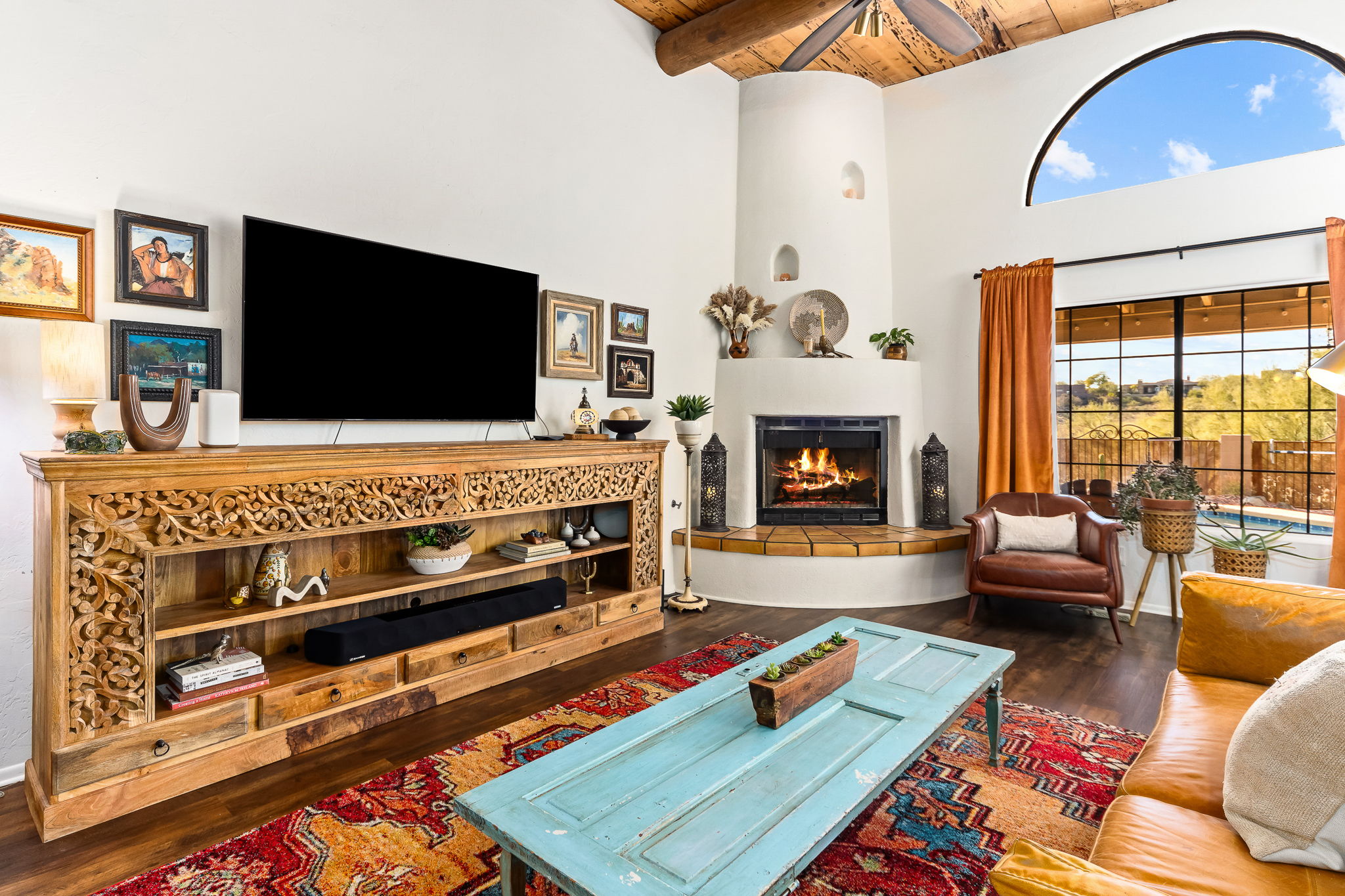 Living Room with corner gas log fireplace