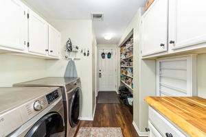 Laundry room off kitchen