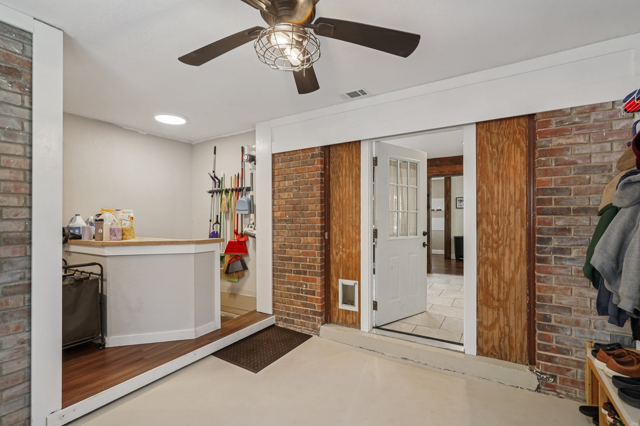 Alcovy Rd-S2402-030.jpg