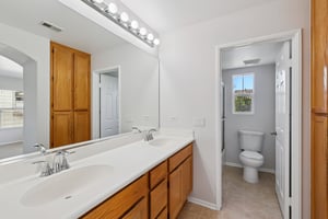 Gorge Run Way unit 3-S1712-029.jpg