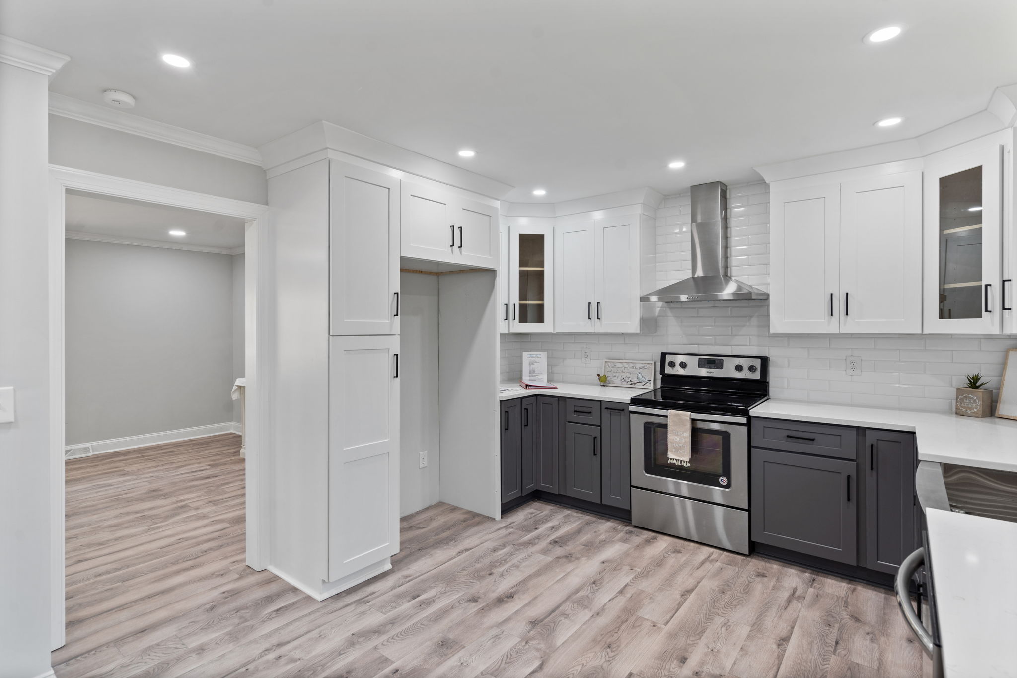 Kitchen 6