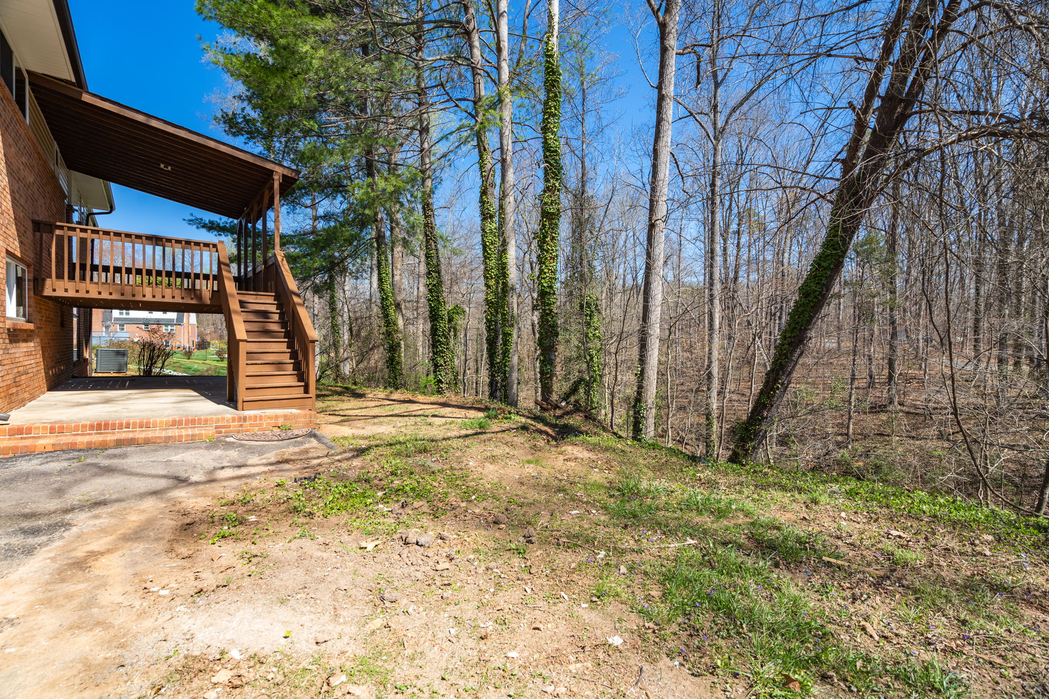 1279 Marlborough Ln-38