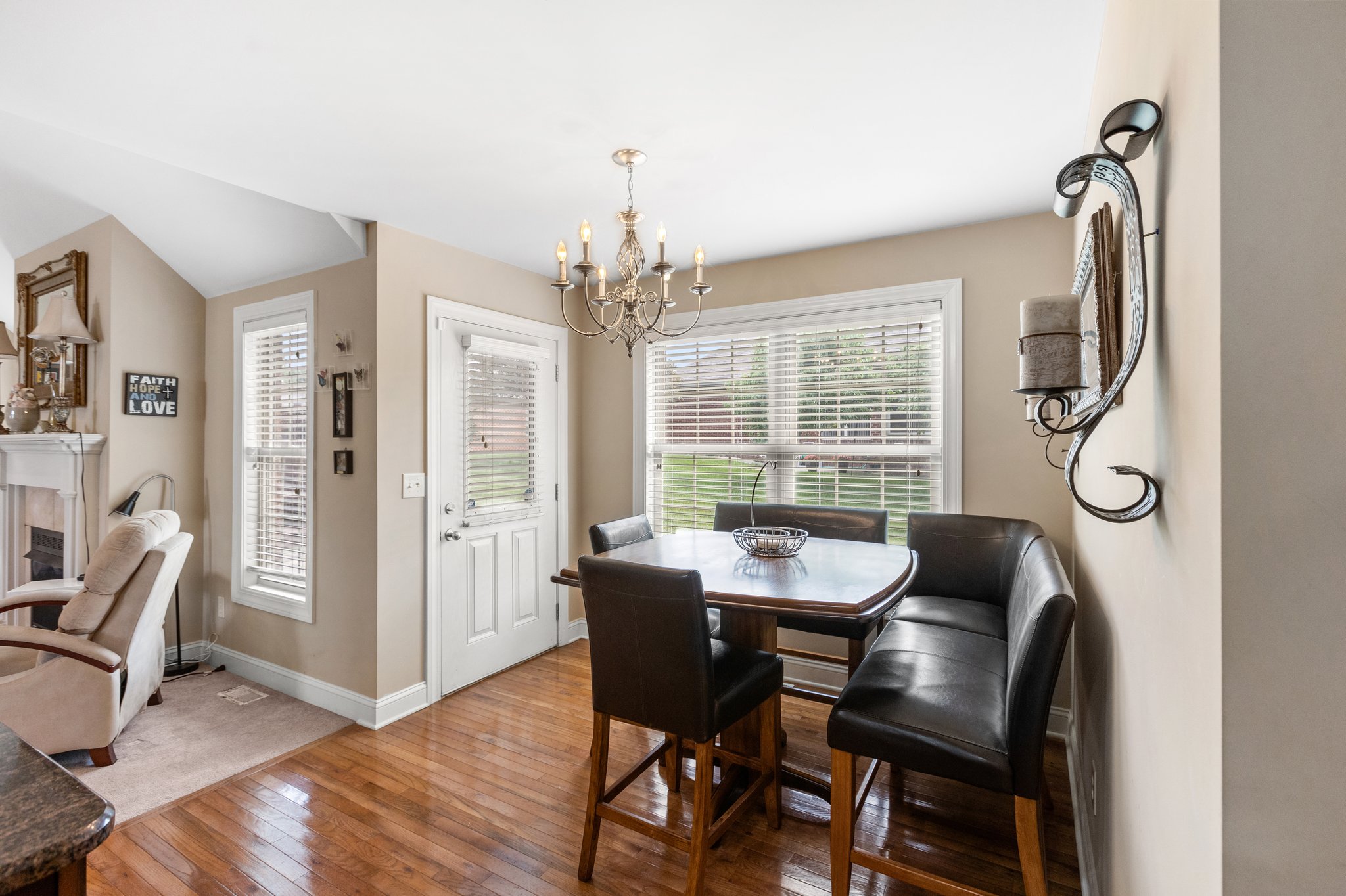 128 Castlewood Dr, Richmond, KY 40475 Pending Media