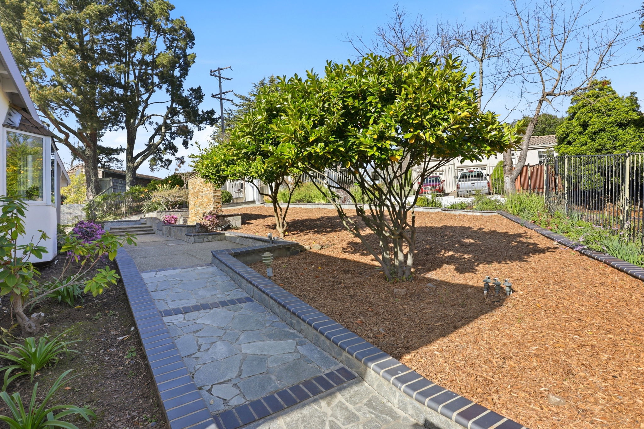 010_F8_128 Diablo View Dr