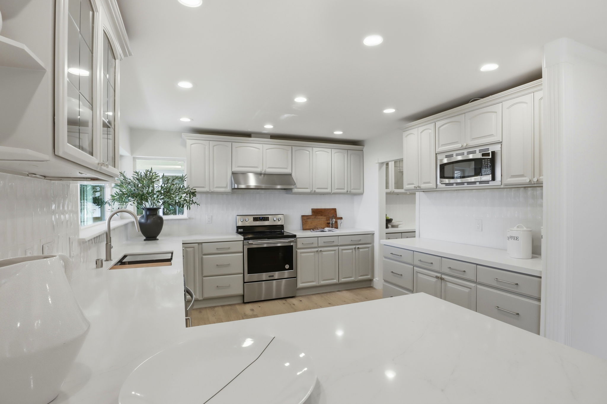 023_F8_128 Diablo View Dr