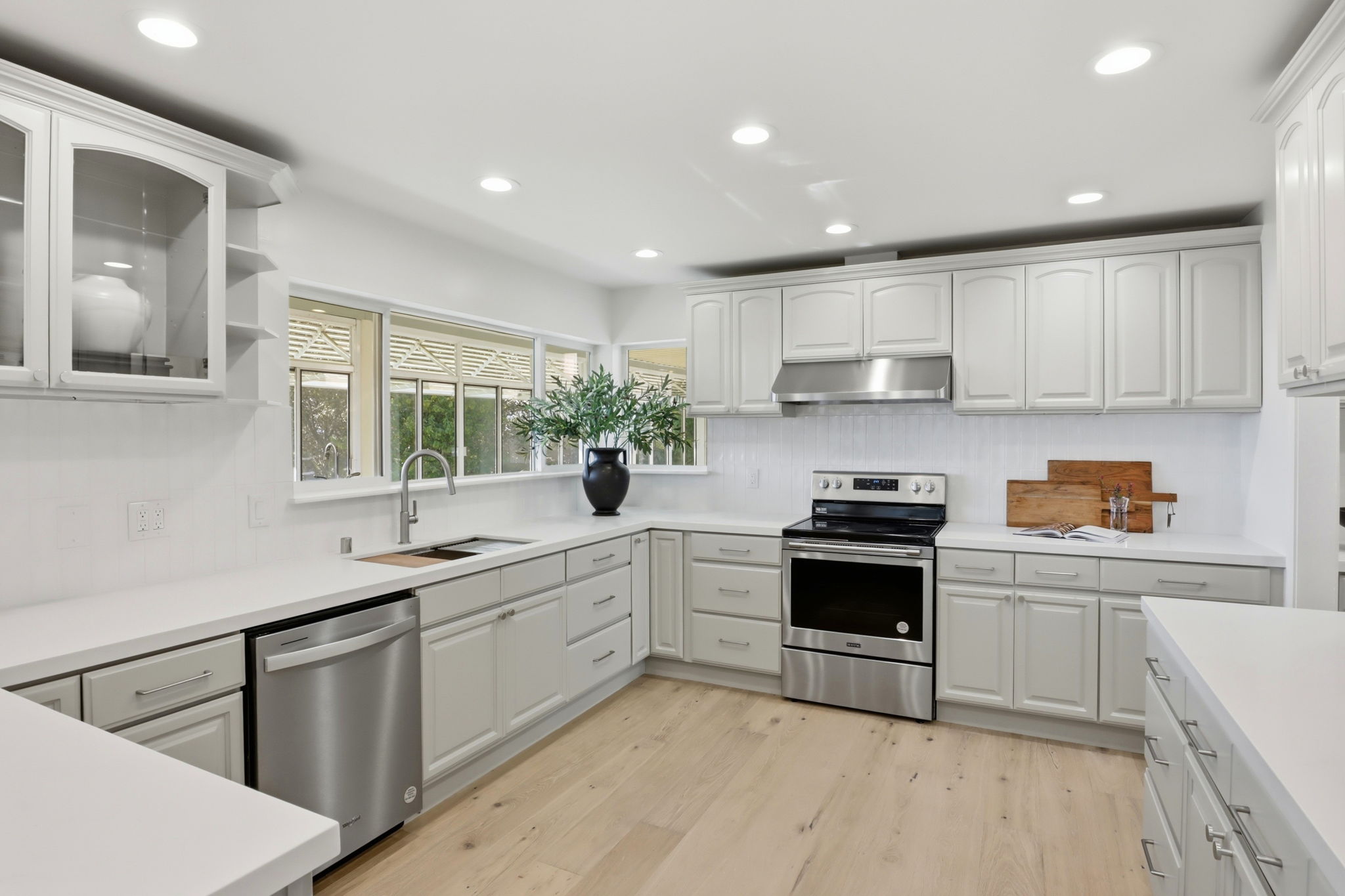 024_F8_128 Diablo View Dr