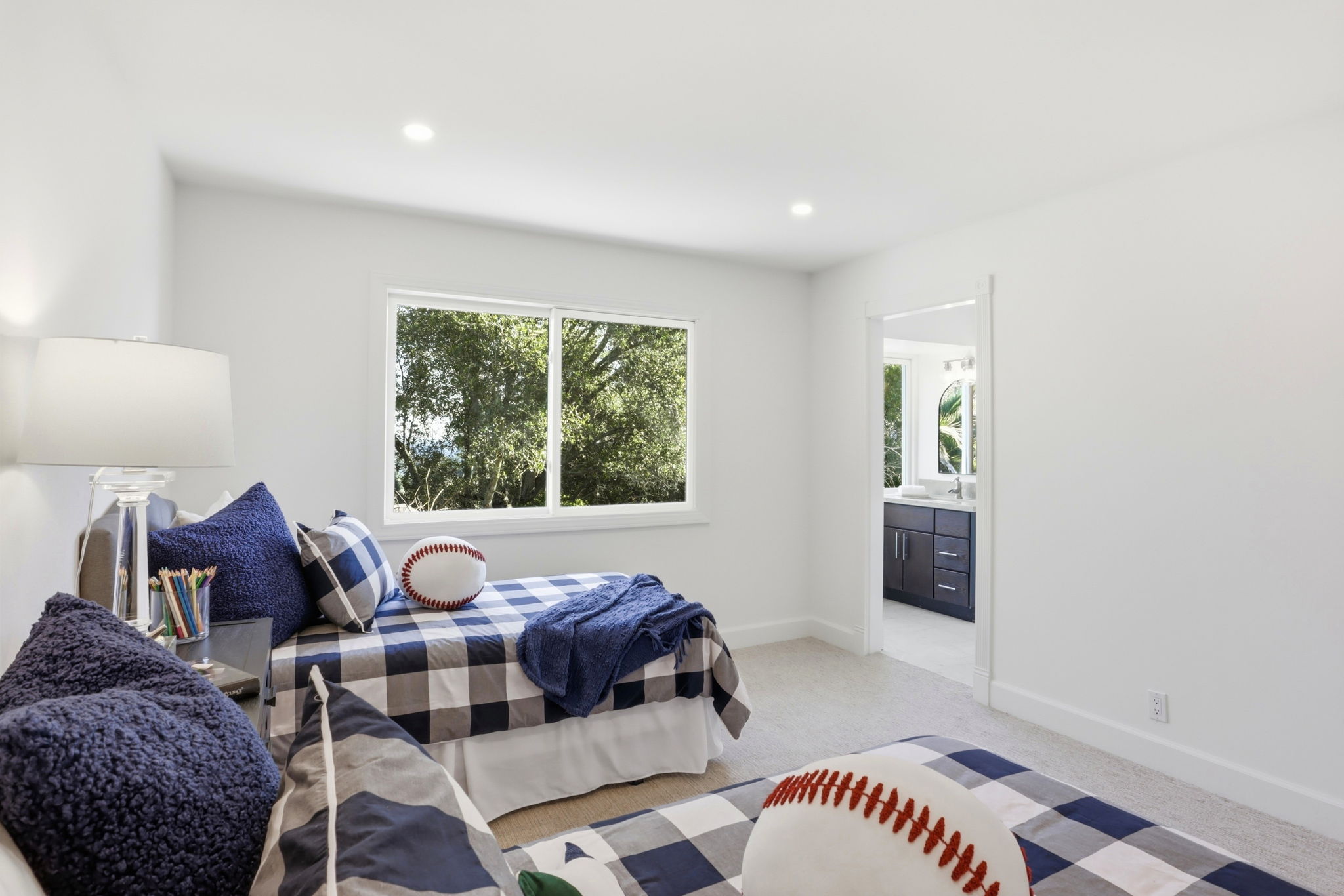 049_F8_128 Diablo View Dr