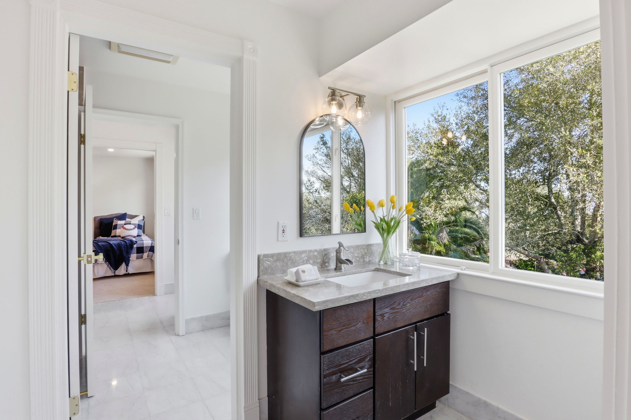 054_F8_128 Diablo View Dr