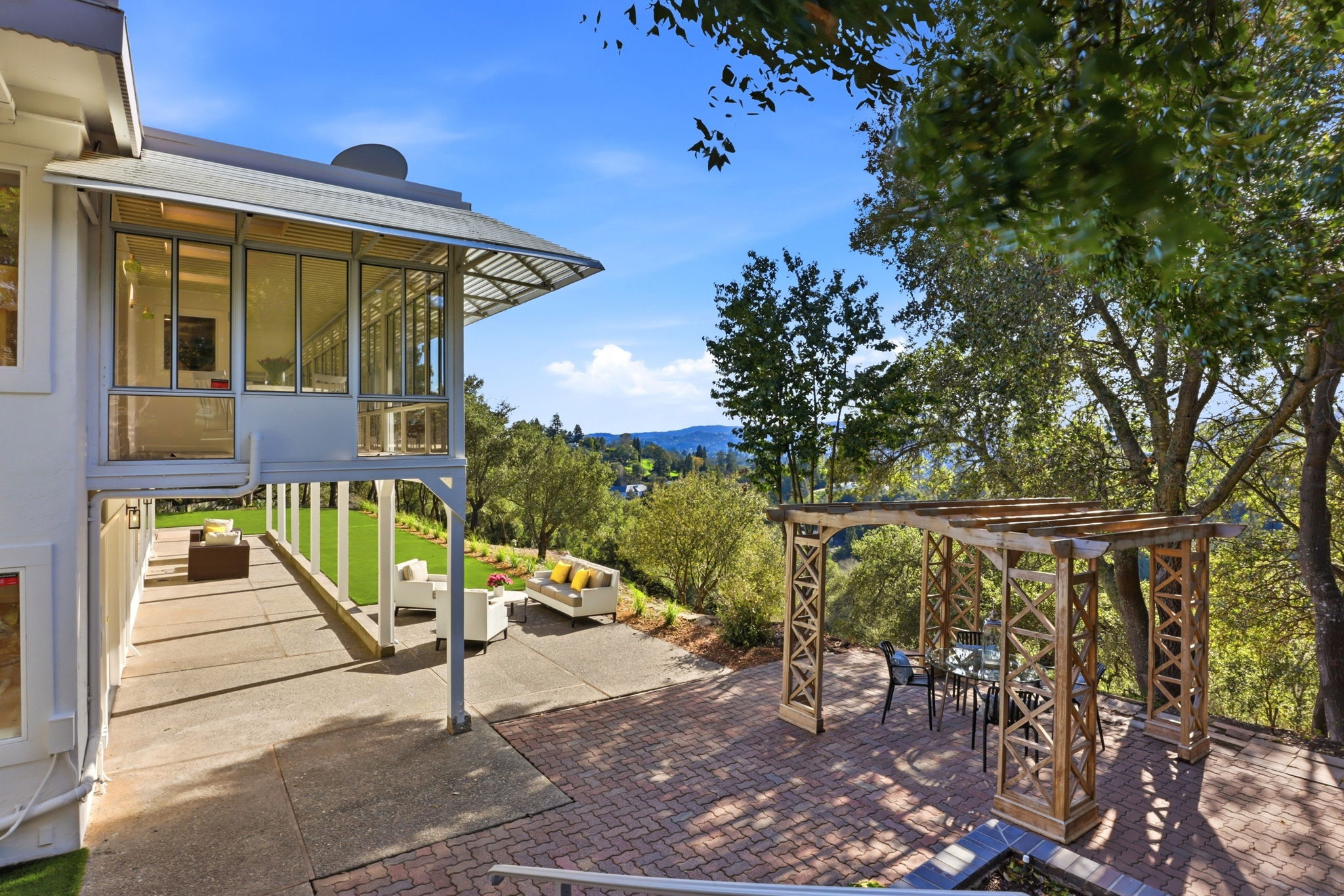 065_F8_128 Diablo View Dr