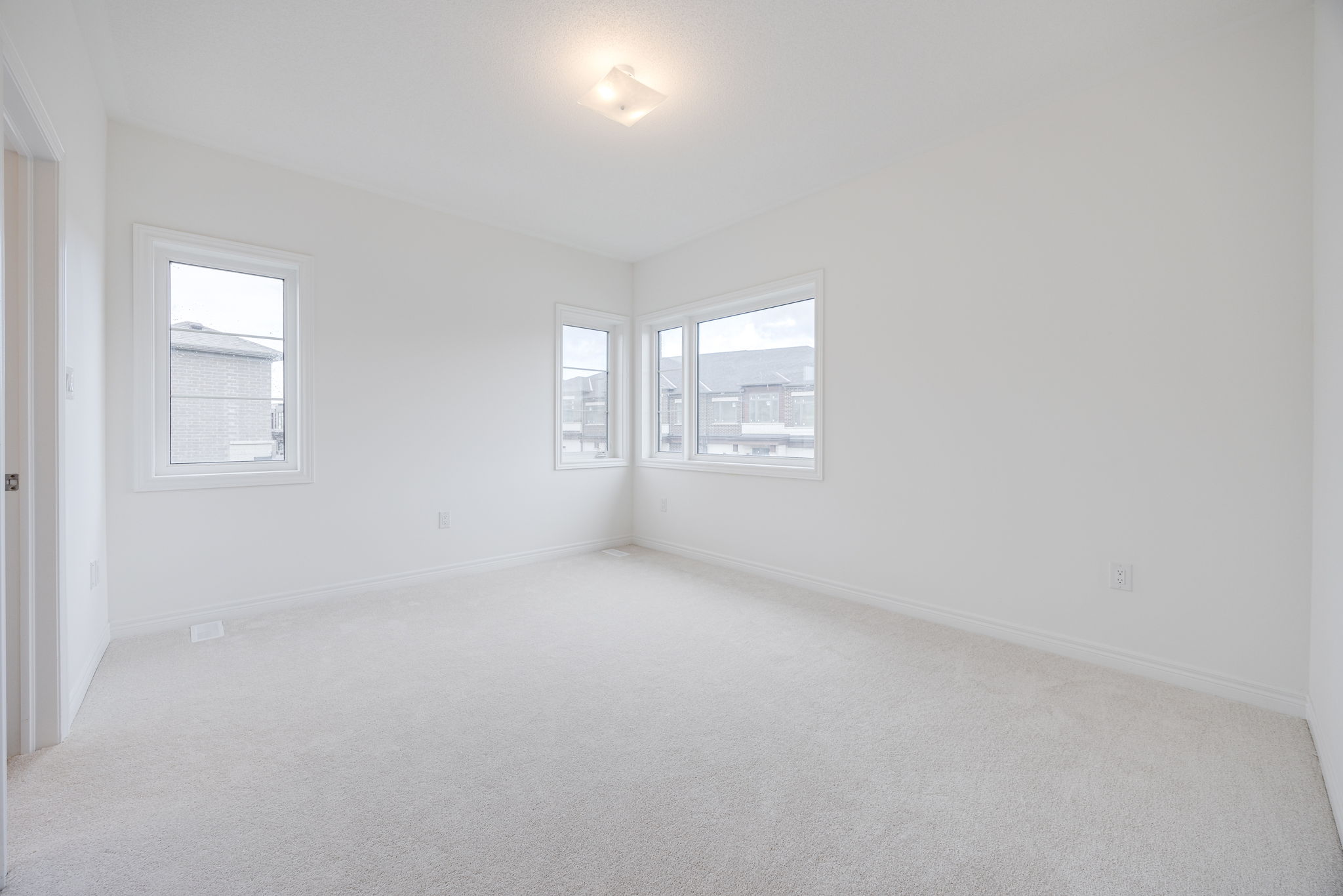 Kleinburg property showcase — delivered property photograph 29