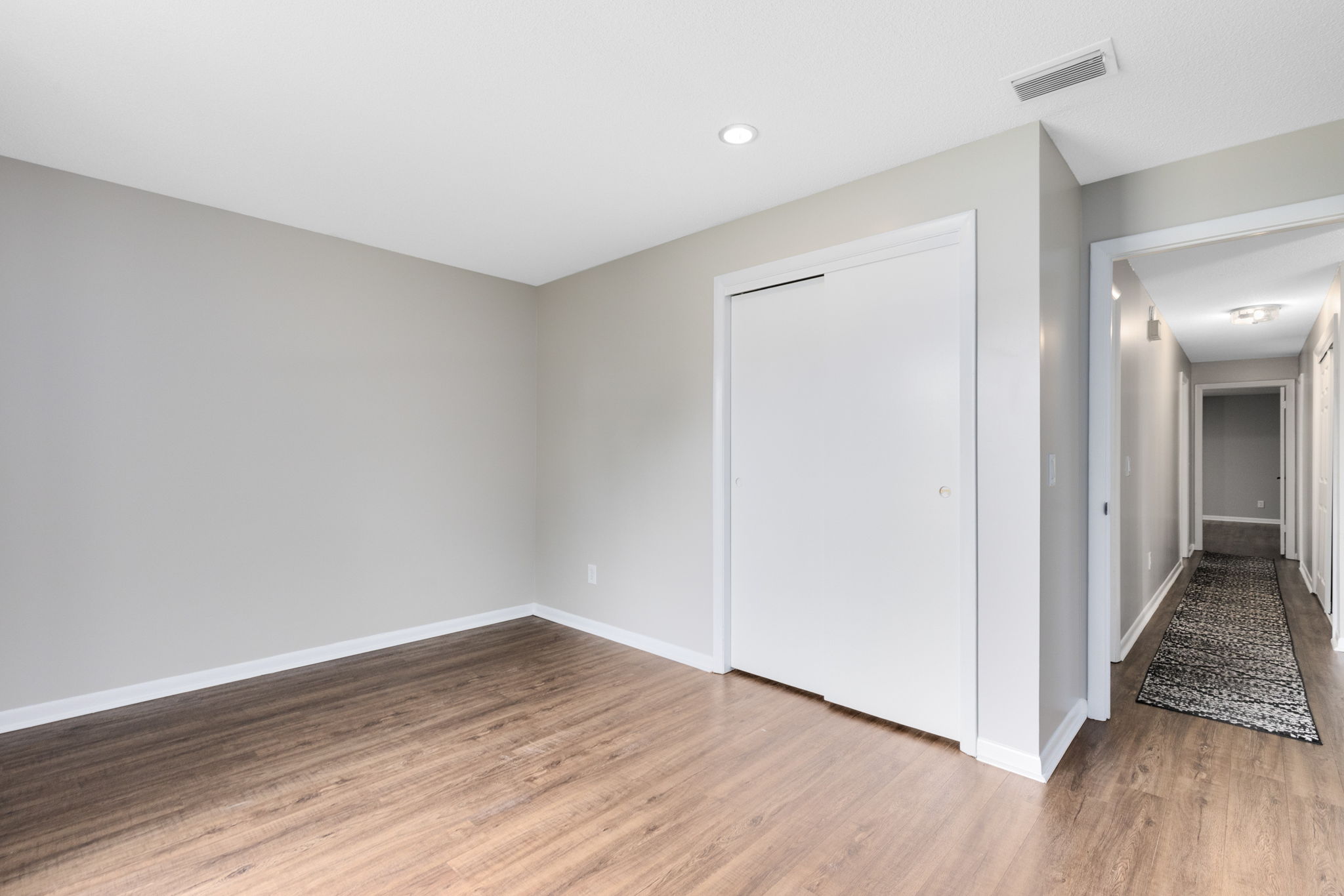 Bedroom 2 with View to long Hallway