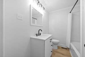  Photo 31