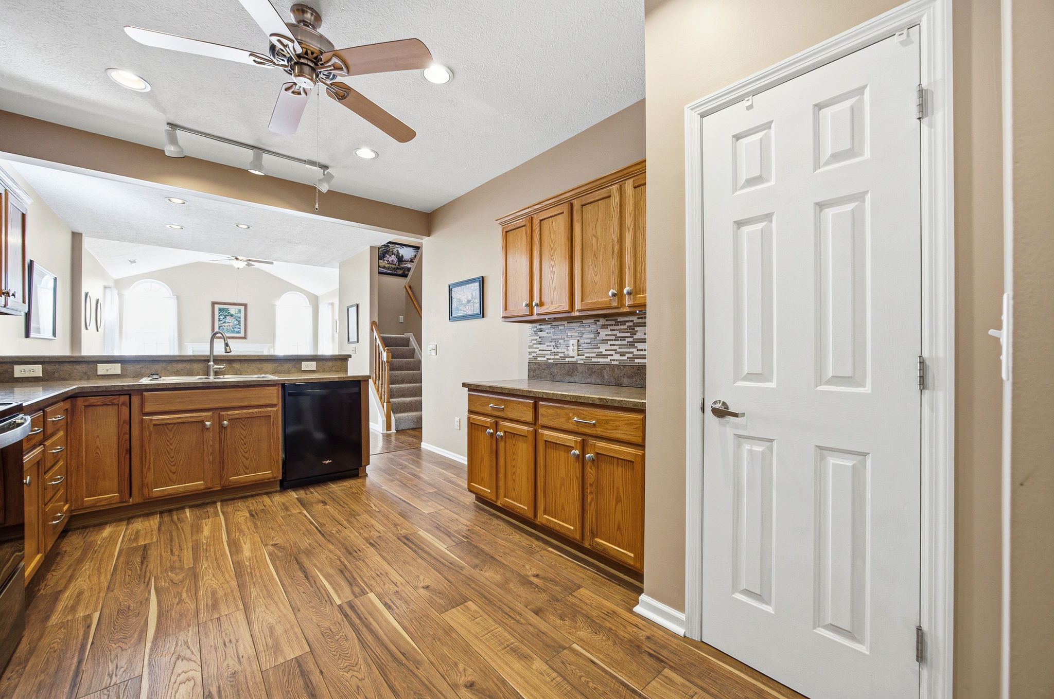 Cody Cleary - 128 Jamie Lynn Cir, Pickerington-19