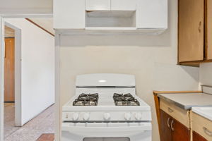  Photo 31