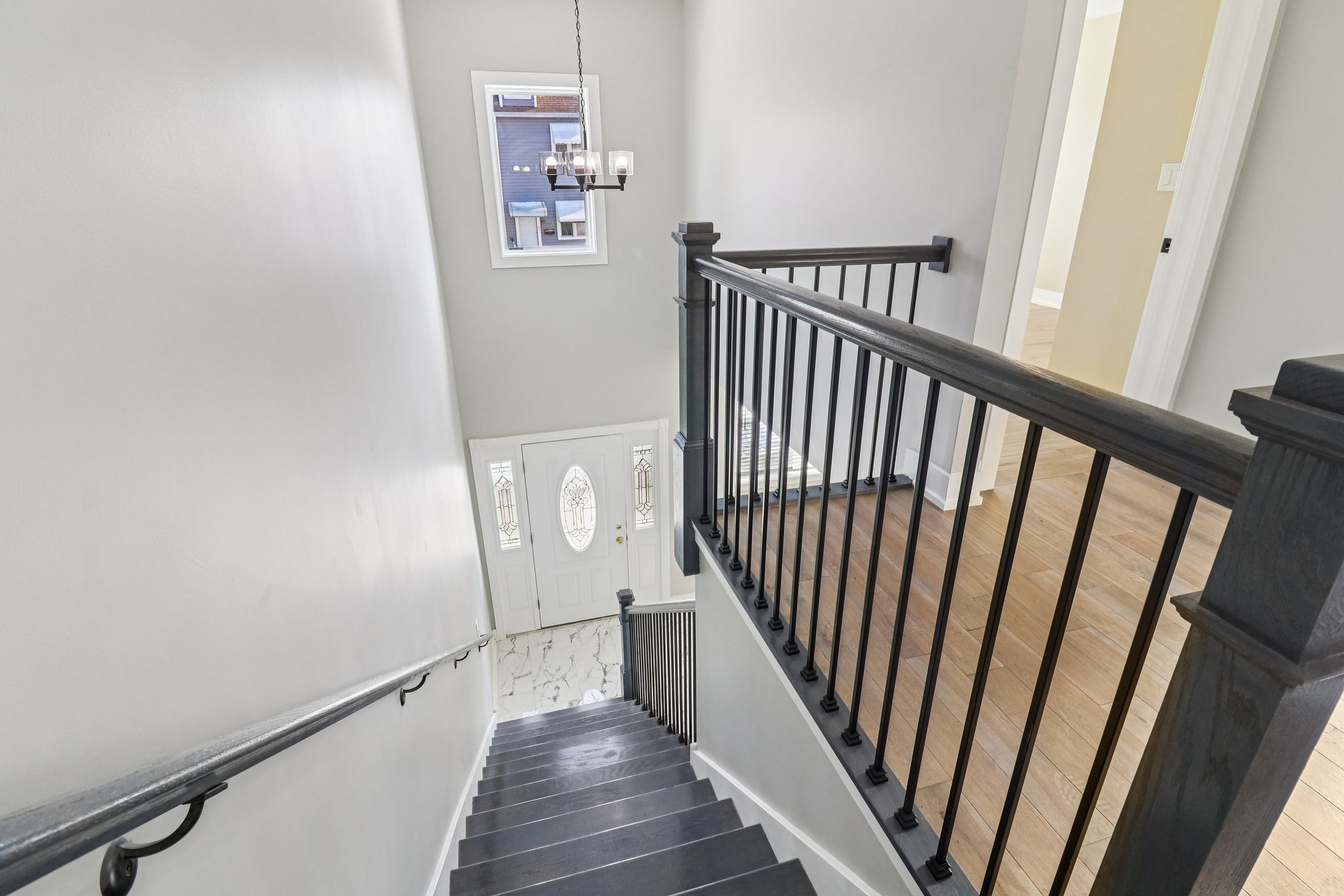 N 22nd Ave-S2201-029.jpg