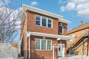 N 22nd Ave-S2201-003.jpg