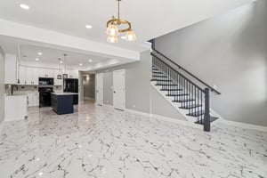 N 22nd Ave-S2201-008.jpg