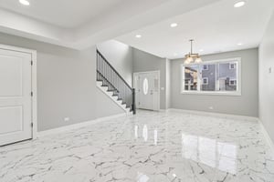 N 22nd Ave-S2201-009.jpg