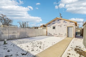 N 22nd Ave-S2201-036.jpg