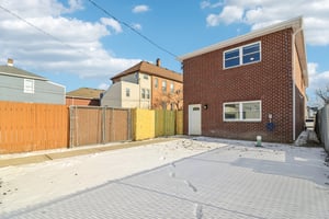 N 22nd Ave-S2201-037.jpg