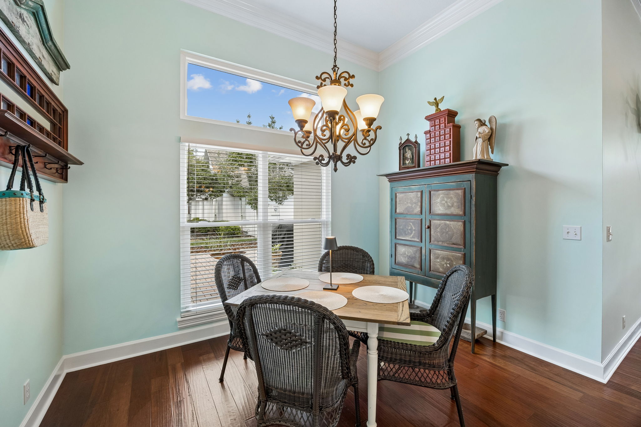 Breakfast Nook
