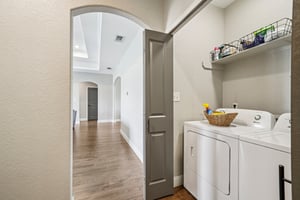 Parkcrest-S1704-020.jpg