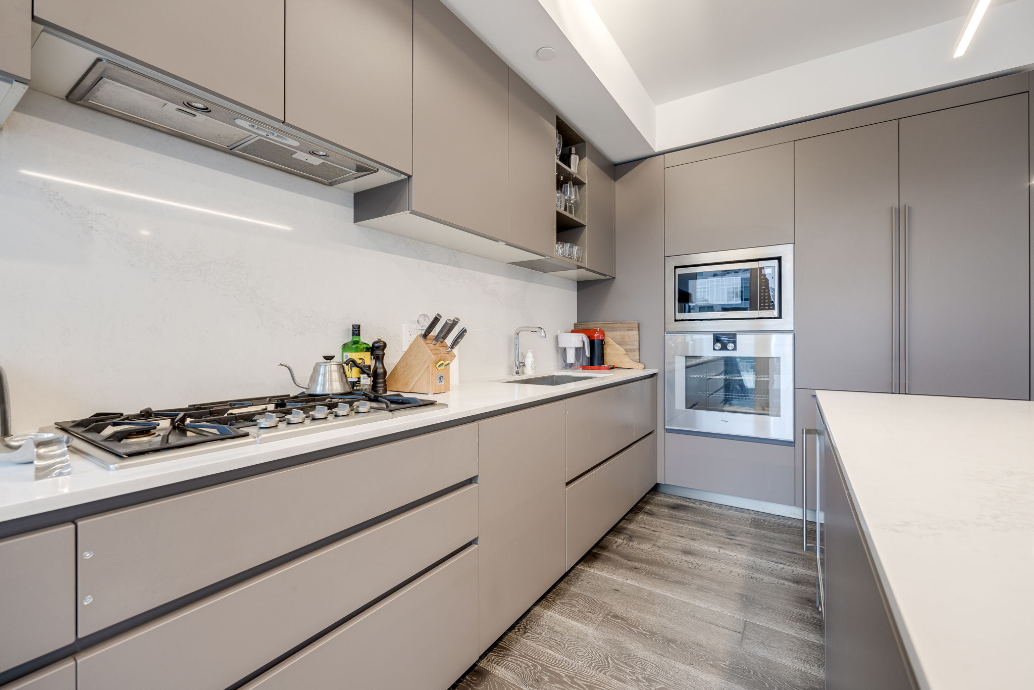 Toronto property showcase — delivered property photograph 8