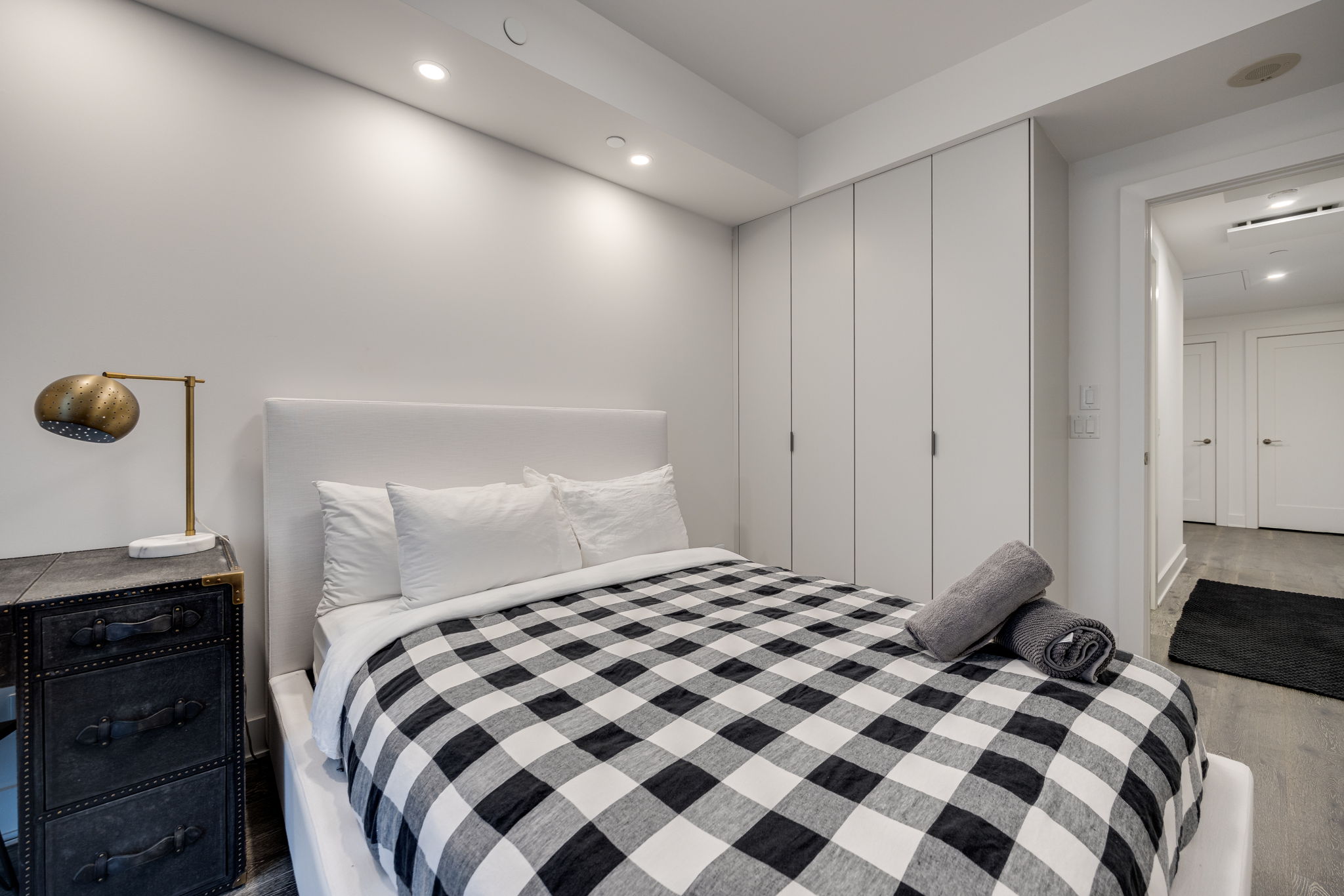 Toronto property showcase — delivered property photograph 20