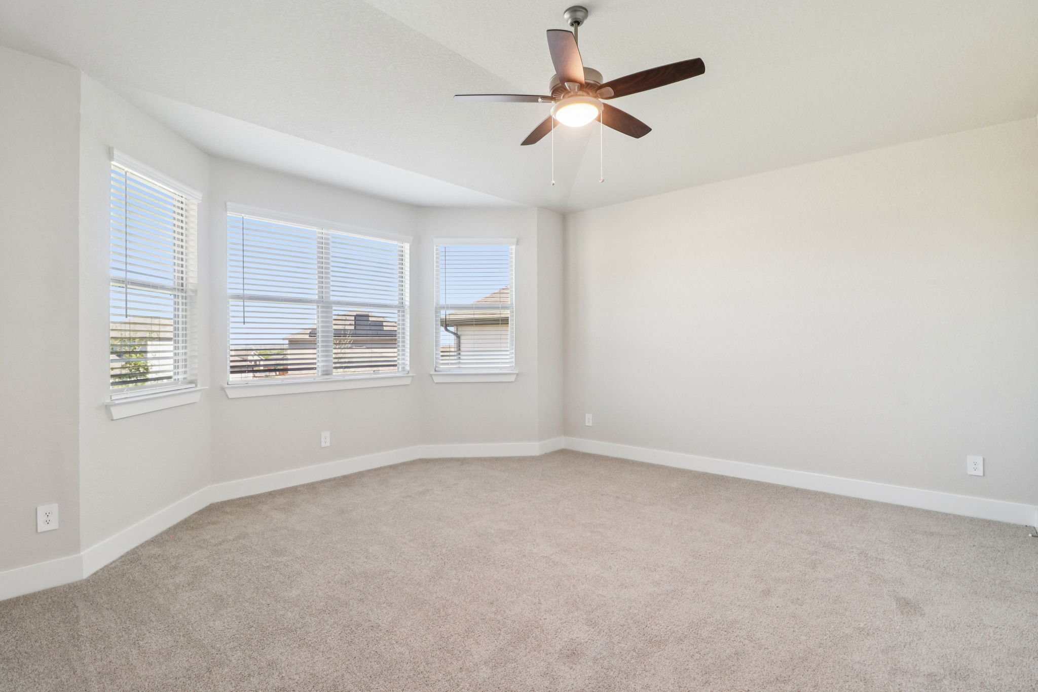 San Antonio East - Legendary Trails - 128 Perciful Ave Schertz TX 78108 - 013