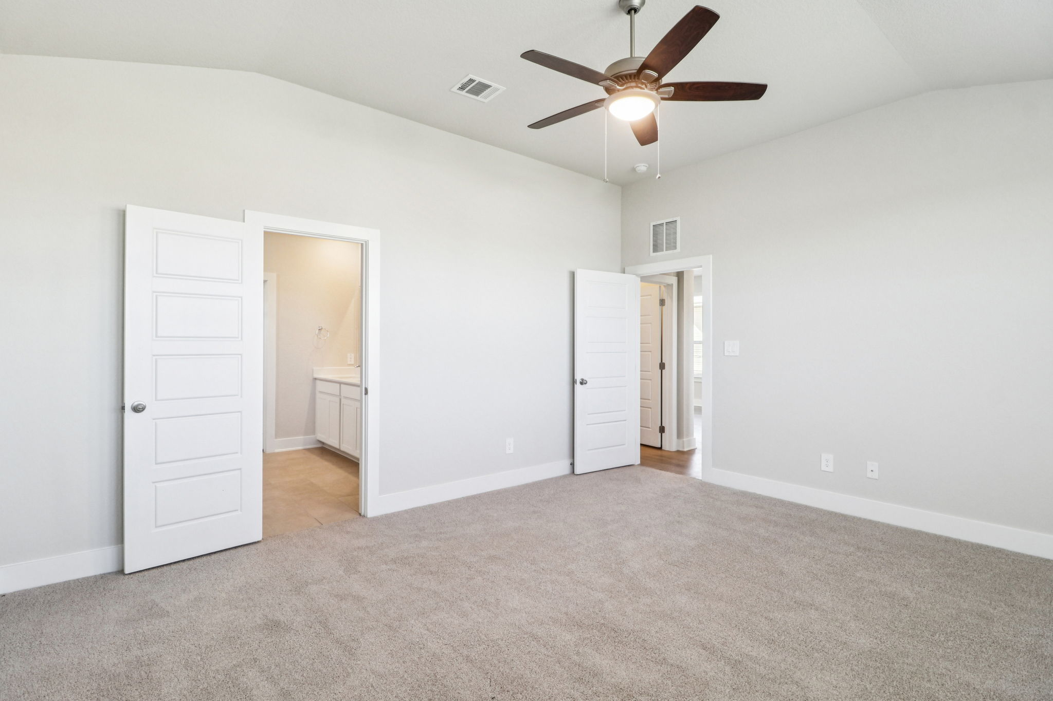 San Antonio East - Legendary Trails - 128 Perciful Ave Schertz TX 78108 - 014